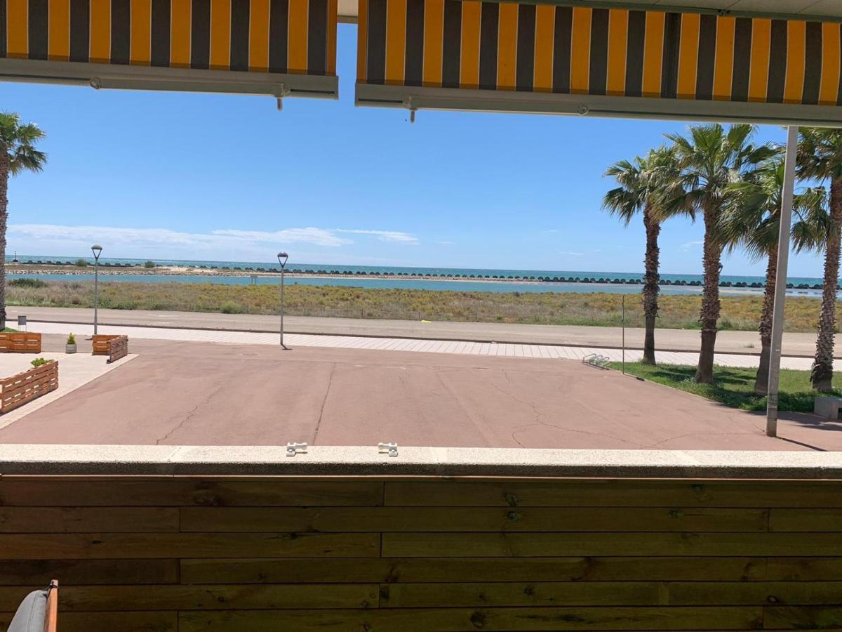 5 Personas Frente Al Mar Con Piscina Y Parking Apartment Cubelles